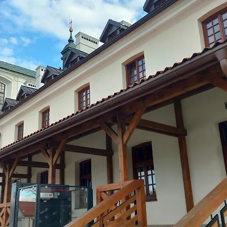 호텔 Centrum Dialogu Kultur *