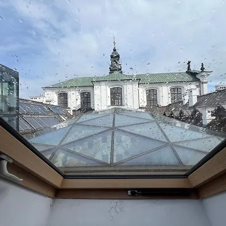 호텔 Centrum Dialogu Kultur *